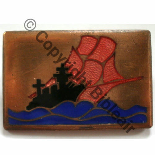LEYGUES  CROISEUR GEORGES LEYGUES 1936.59  AUGIS SM Bol pastille AUGIS  Dos lisse irreg Src.roxhan888 18EurInv 