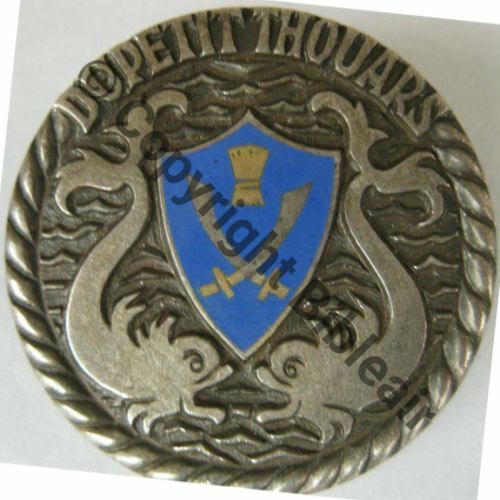 PETIT  ESCORTEUR ESCADRE DU PETIT THOUARD  AB.P  Bol poinconne Dos lisse Embouti Src.rouge29250 10Eur07.14 