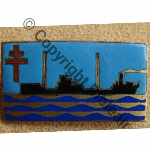 PETROLIER FNFL Ins general  SM Eping bascule Dos lisse irreg Src.lectou32 MAP100Eur 
