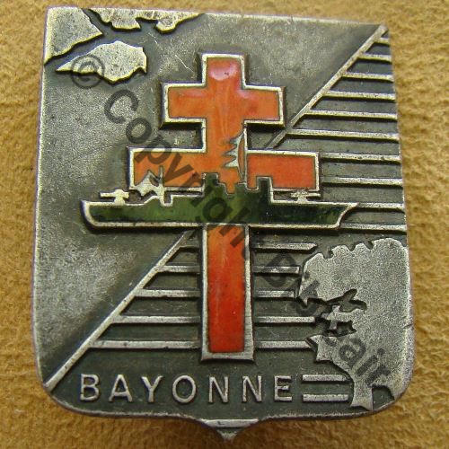 10  CHASSEUR 10 BAYONNE FNFL  AB.P Bol poinconne Dos lisse irreg Src.lectou32 180EurInv 