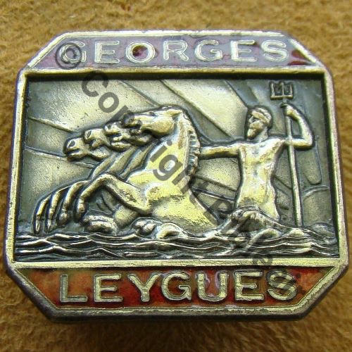 LEYGUES  CROISEUR GEORGES LEYGUES 1936.59  SM (CARTIER) Eping bascule plate Dos lisse Src.lectou32 50EurInv 