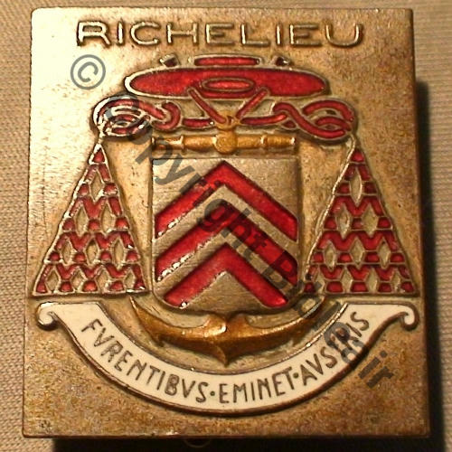RICHELIEU  CUIRASSE RICHELIEU  AB SM Bol poinconne Dos lisse irreg Src.INCONNU 9EurInv