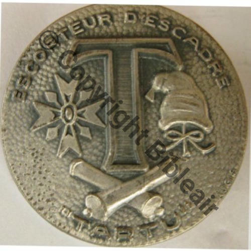 TARTU  ESCORTEUR ESCADRE 58.79 TARTU FIA Ed LYON Bol fenetre allonge Dos irreg Src.rouge29250 10EurInv 
