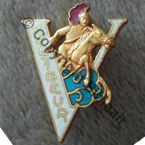 VOLTIGEUR  PATROUILLEUR LE VOLTIGEUR  AUGIS SM Bol fenetre allonge grave AUGIS LYON Dos lisse irreg Src.lesreliques 45EurInv 