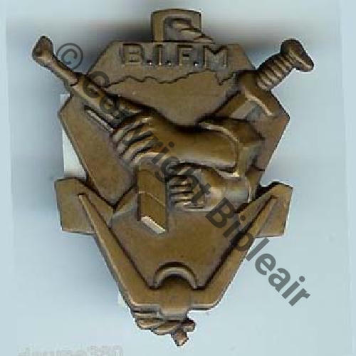 CODOS MARINE Bat INTERVENTION FUSILIERS MARINS AB.P +Past Rennes poinconnee Dos lisse Embouti Sc.doume380 150EurInv