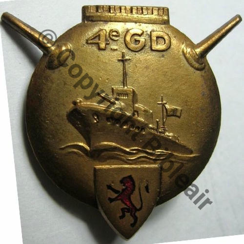 DRAGUEUR DE MINES   4e GROUPE DRAGAGE  A.AUGIS ST.BARTH LYON Bol allonge Dos lisse Embouti matrice Src.lacolo 59EurInv 