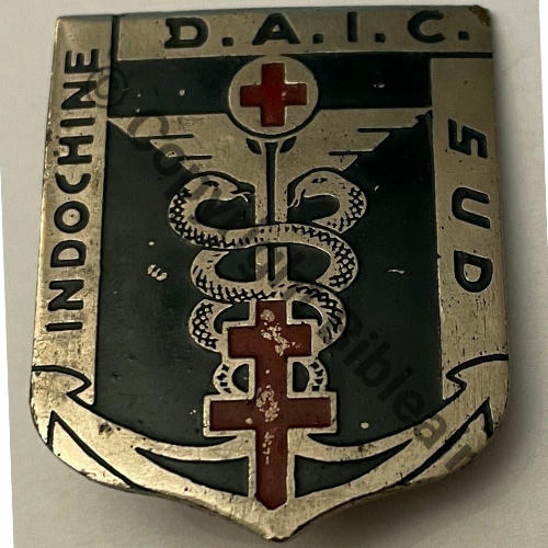 DAIC  Det AUTONOME INFIRMIERS COLONIAUX  Fab LOC Peint Eping soudee Dos lisse irreg Src.historia.collection2a 190EurInv