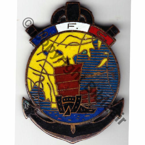 DETACHEMENT FRANCAIS SHANGAI  Fab LOC Eping dans deux anneaux ressorts Dos lisse irreg Src.dlezin 134Eur01.16