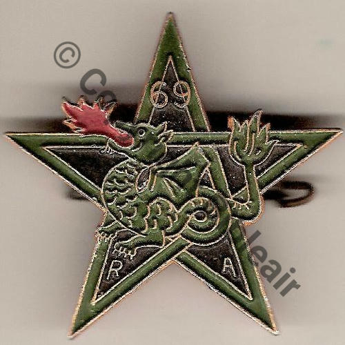 RA  69e RA AFRIQUE  A.AUGIS LYON Alu peint 2Griffes Dos lisse irreg Src.mian04nou PV85Eur 