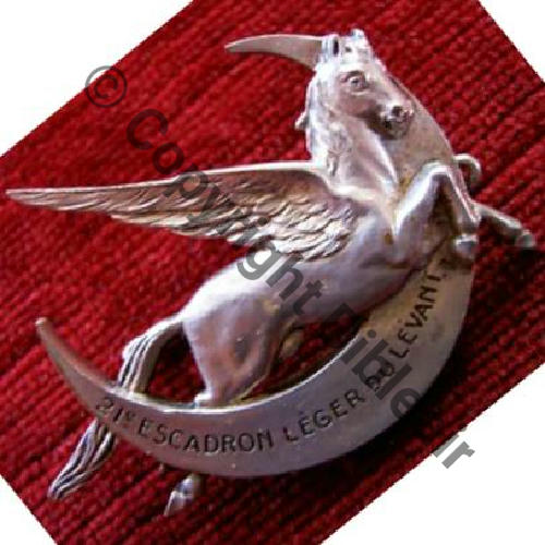 ESCADRON LEGER  21eE.L du LEVANT  AB.P Dep +Poincon Past AB+Poincon Dos lisse Embouti Sc.militetedemule 167Eur01.09