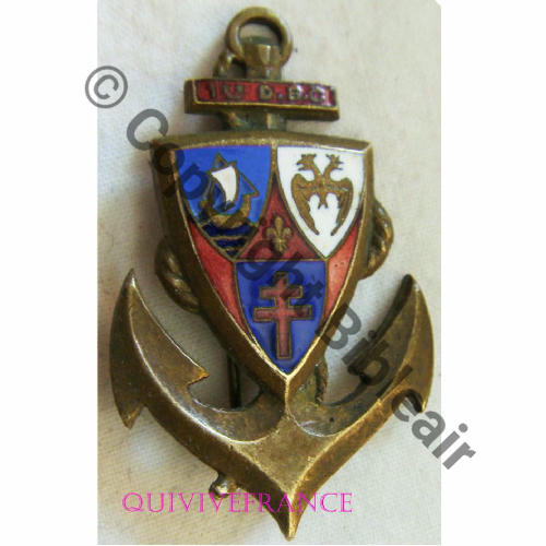 DBC 1e DEMI BRIGADE COLO  SM Bol fenetre Dos lisse irreg Embouti Src.quivivefrance 120EurInv 