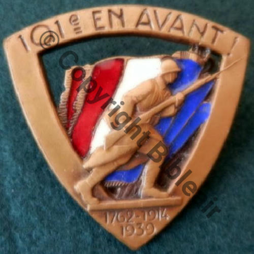 RI  101eRI en avant  AB.P SM Past Poincon Dos lisse Embouti Src.appolon59 PV55Eur 