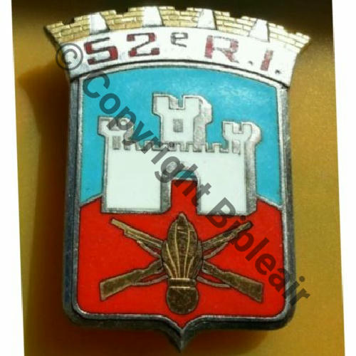 RI  52eRI G2829  FIA LYON Bol fenetre allonge Dos grenu  scintillant Embouti Src.dannydunkan 11Eur10.14 
