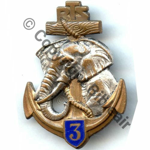 RTS  03eRgt TIRAILLEURS SENEGALAIS H716  DrPNOM Dep 2Anneaux Guilloche vrac Embouti Dep en haut Src.STELLA PV19Eur