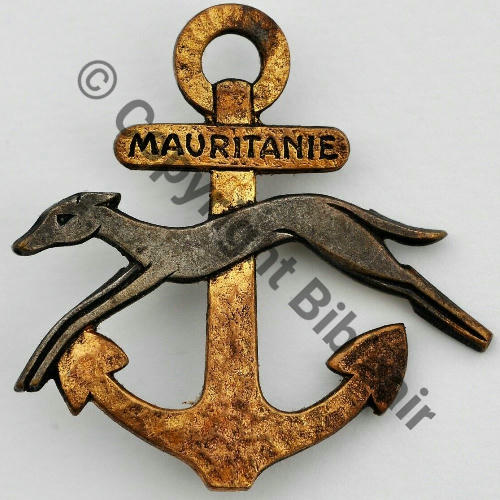 CERCLE PORT ETIENNE  DrP Ber 2Anneaux Dos quadrille irreg Embouti Src.mdt.collections 220EurInv 