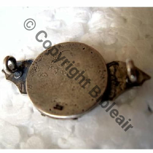 113   COPIE USA  2eDRILLE BR.113 GB1.15  SM 2Anneaux Poincon carre Dos rond lisse  Ailes embouties Src.dominique3312 Indique FAUX 32Eur02.13 DOS 